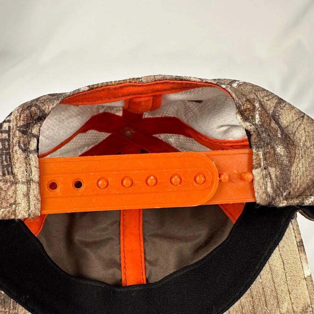 Under Armour Youth Realtree Camo Snapback Hat Orange Logo OSFA Kids Hunting Cap